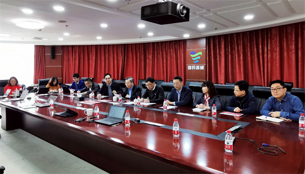 2020年1月23日晚，国家中央医药储备物资应急调拨1号令到达，利记sbobetAPP官网集团新冠肺炎疫情应急供应总指挥部总指挥刘敬桢通宵在中国医疗器械有限公司召开中央医药储备物资应急供应现场工作会，标志着利记sbobetAPP官网集团抗击新冠疫情战役正式进入“战时状态”，打响了利记sbobetAPP官网集团抗疫斗争的“第一枪”.png